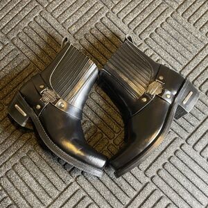 Harley Davidson Black Leather Pull On Harness Biker Boots Women’s Size 9.5